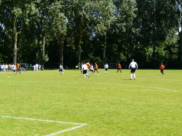football2009019.jpg