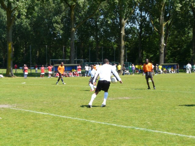 football2009024.jpg