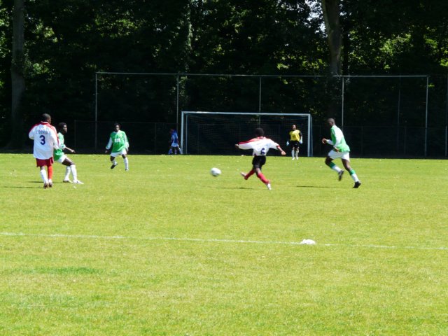 football2009052.jpg