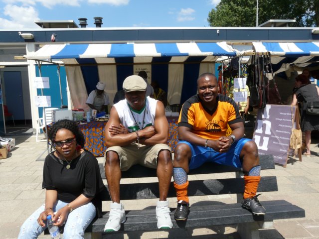 football2009084.jpg