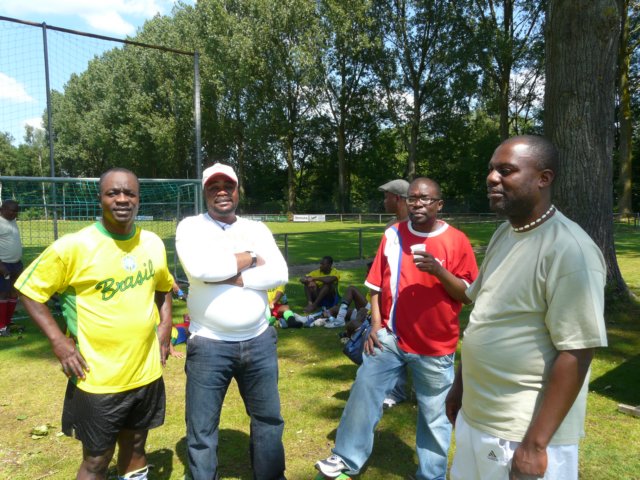 football2009097.jpg