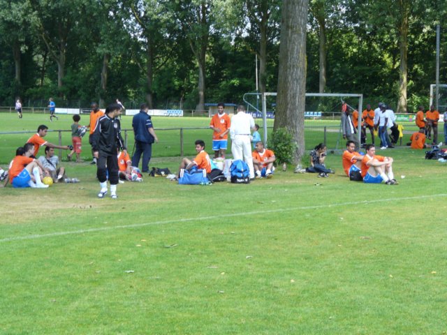 football2009111.jpg