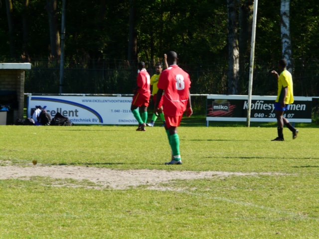 football2009183.jpg