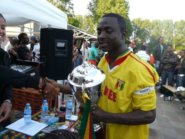 football2009293.jpg