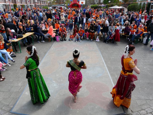 mohiniindiasedans6.jpg